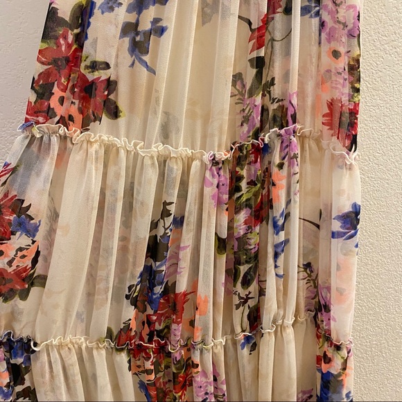 RAGA Feeling Floral Tiered Maxi Dress - Picture 6 of 8